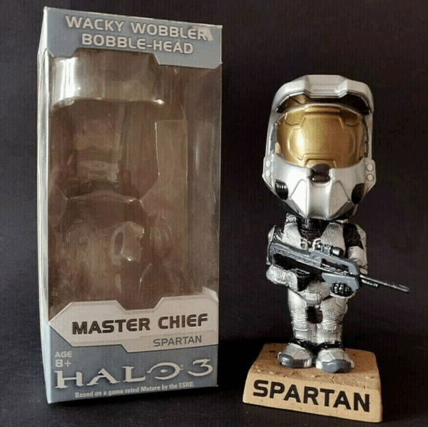 HALO Spartan silver colour PVC bobble-head 16cm Funko Wacky Wobbler