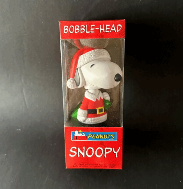 PEANUTS Christmas Charlie Lucy Snoopy Linus 4x bobble-head Funko - Image 3