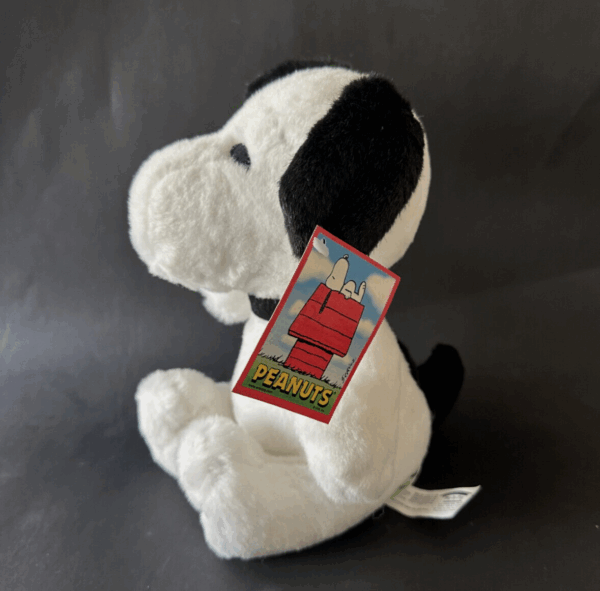 Peanuts SNOOPY plush 24cm