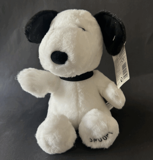 Peanuts SNOOPY plush 24cm - Image 3