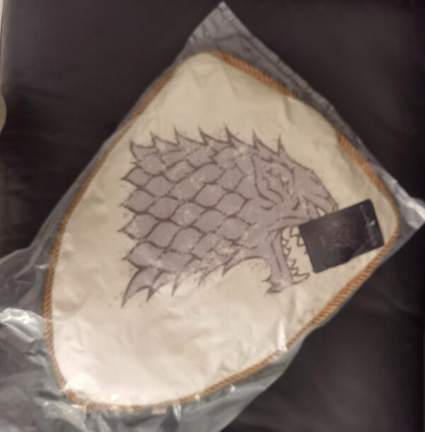 Game Of Thrones HOUSE STARK pillow 58cm official license - Image 2