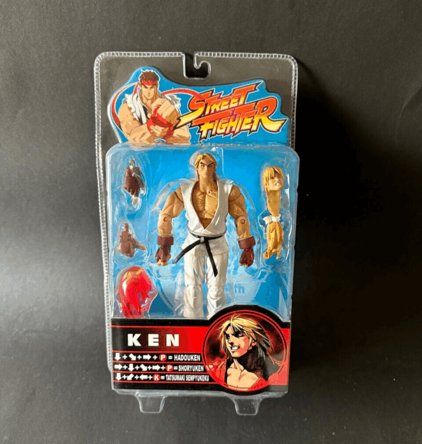 Streetfighter KEN white suit 16cm PVC Sota