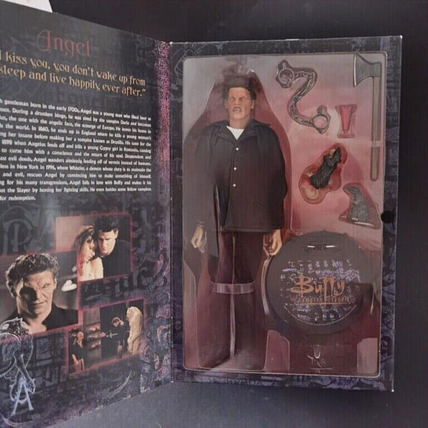 Buffy The Vampire Slayer ANGEL VAMPIRE figure Sideshow - Image 3