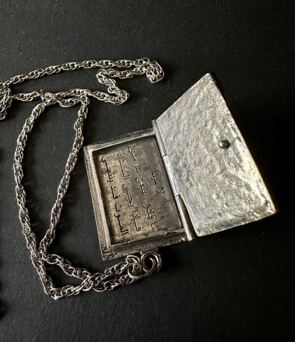 Lovecraft CTHULHU Necronomicon necklace sterling silver - Image 3