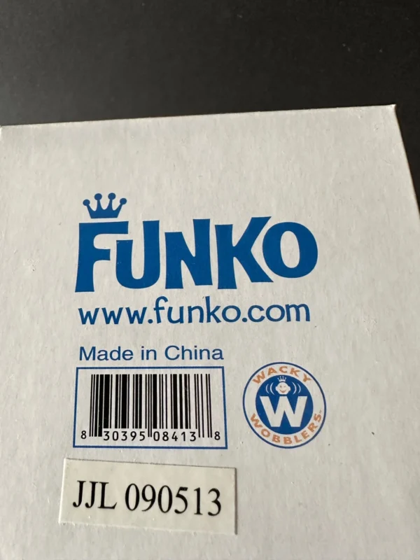 AHSOKA TANO bobble-head Funko Wacky Wobbler - Image 3
